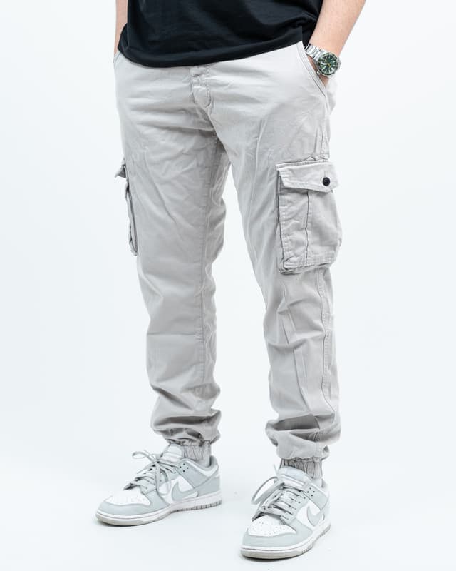 Cargo Trousers - #BZ002 — Men's cargoTrousers